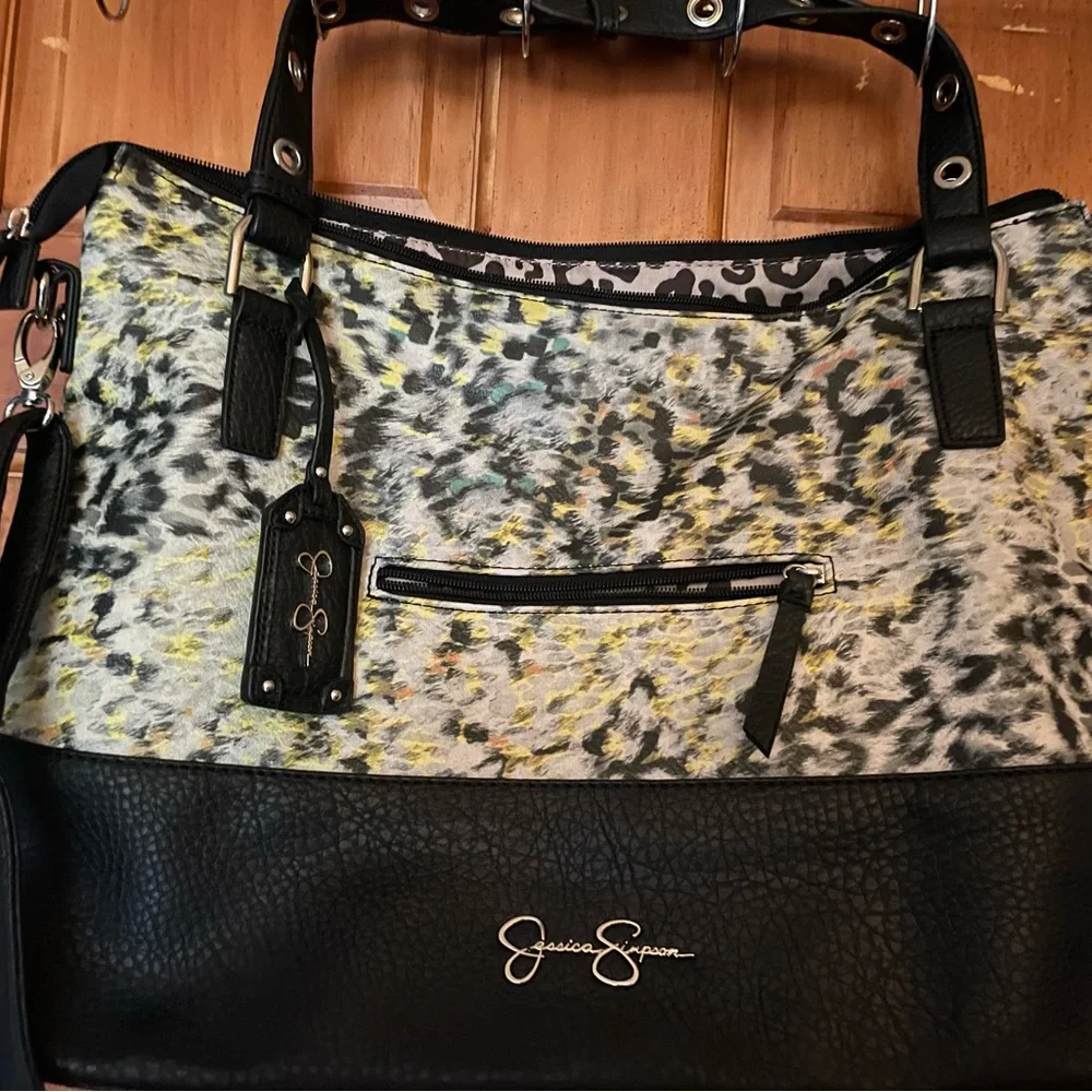 Jessica Simpson Tote/Shoulder Bag - Picture 1 of 5